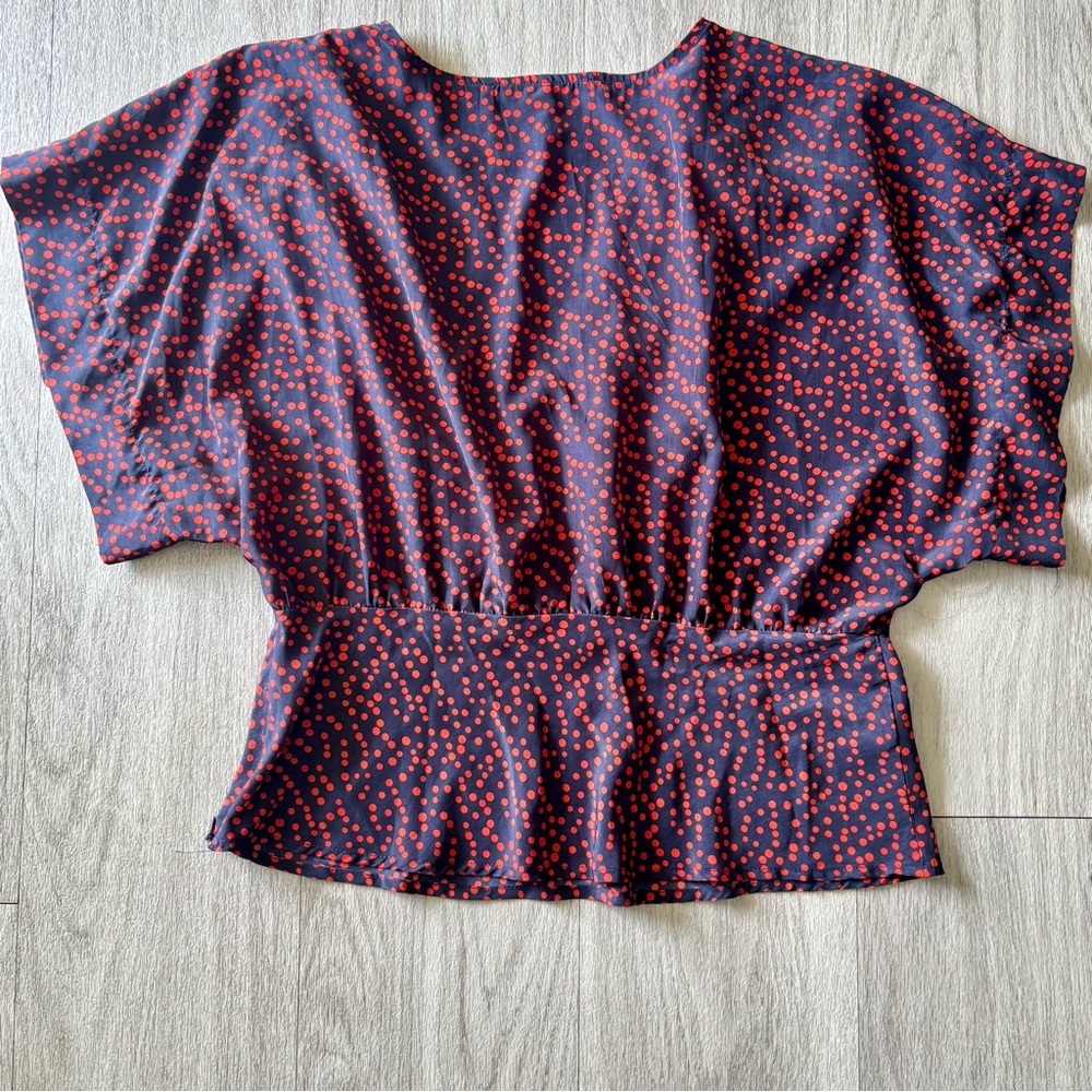 Forever 21 Red and Blue Dotted Blouse Large - Picture 2 of 6